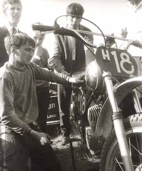 Als echte techneut hadden de motoren geen geheimen voor Henk Knuiman.